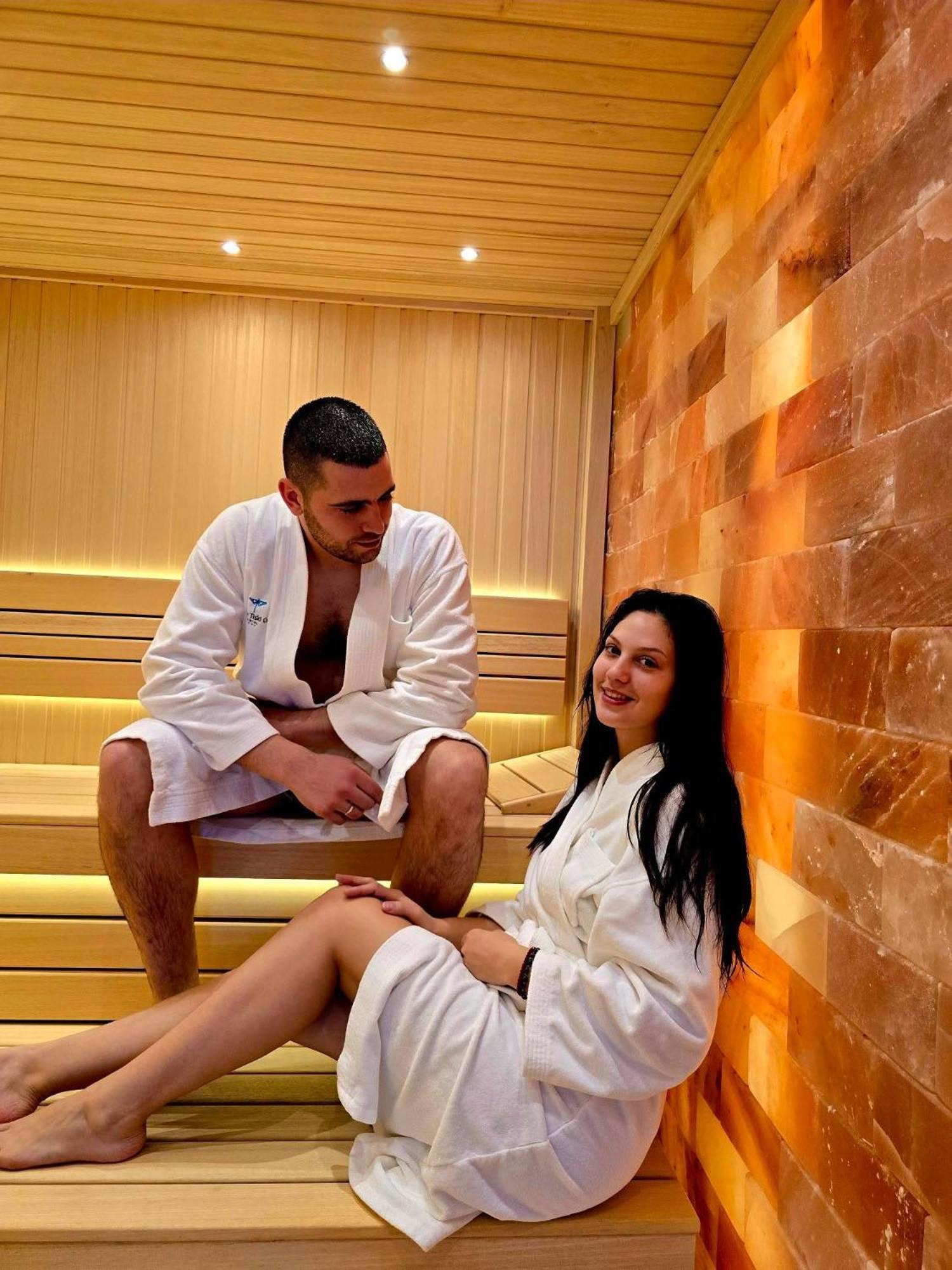 Hotel Tiski Cvet Novi Bečej Екстериор снимка