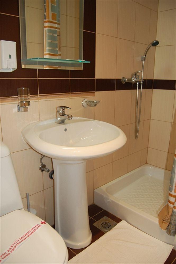 Hotel Tiski Cvet Novi Bečej Екстериор снимка