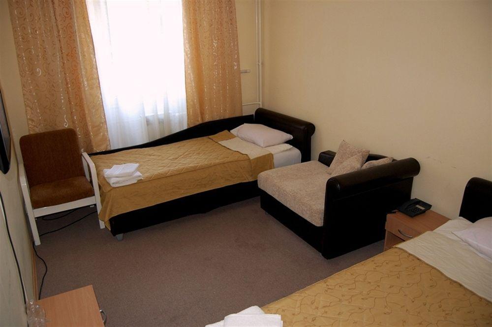 Hotel Tiski Cvet Novi Bečej Екстериор снимка