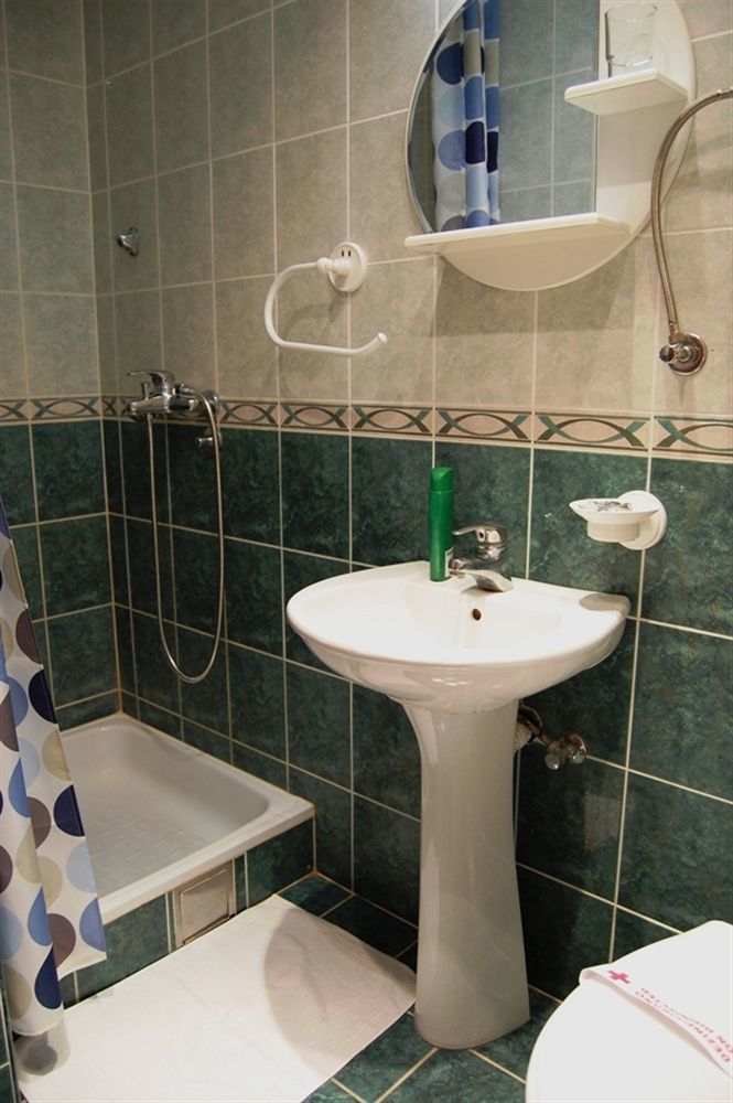 Hotel Tiski Cvet Novi Bečej Екстериор снимка