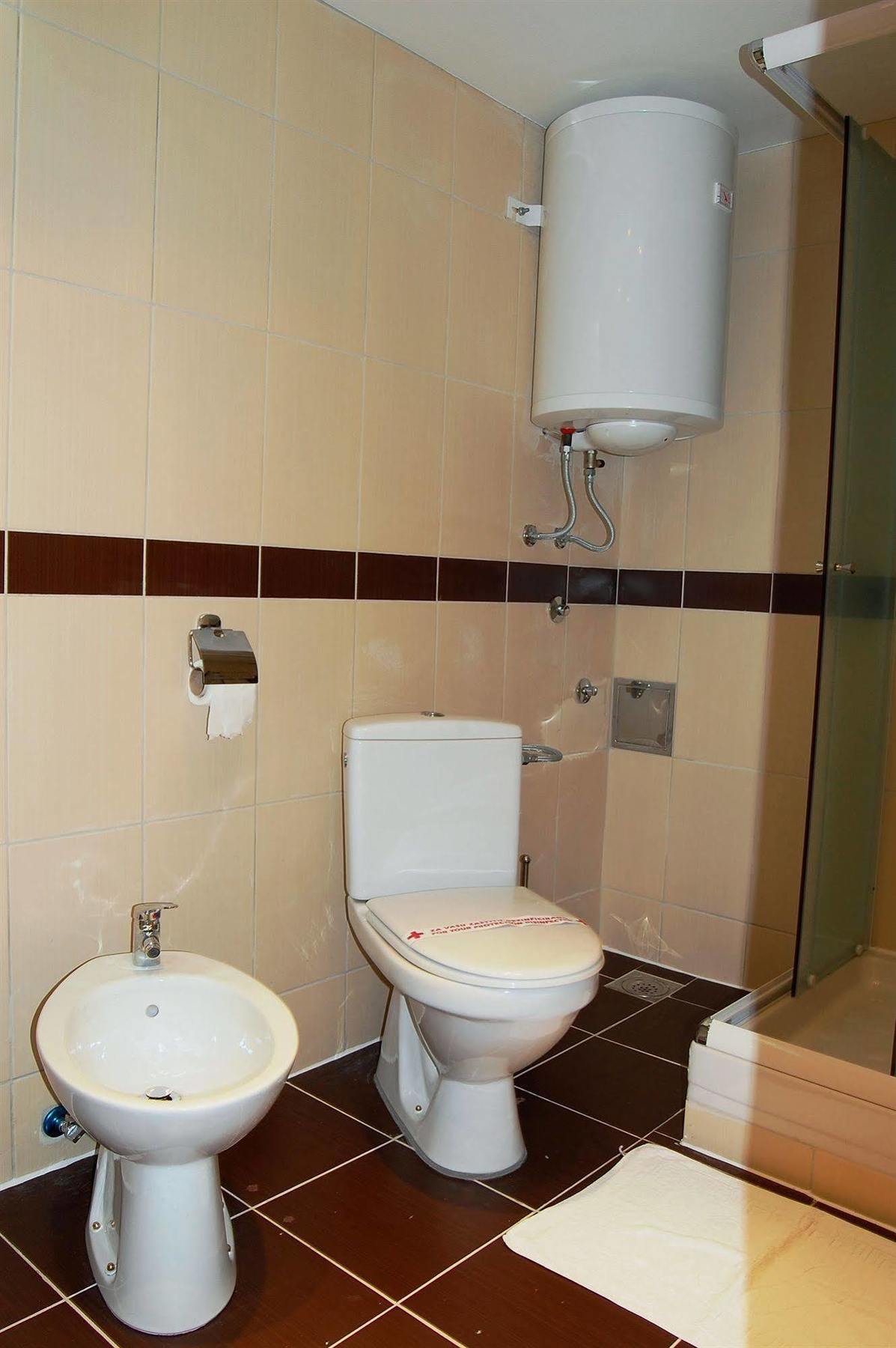 Hotel Tiski Cvet Novi Bečej Екстериор снимка